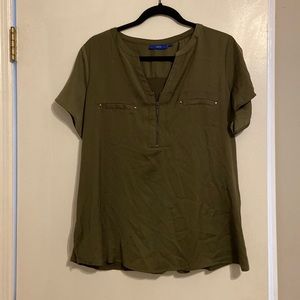 Dark green blouse with front zipper!